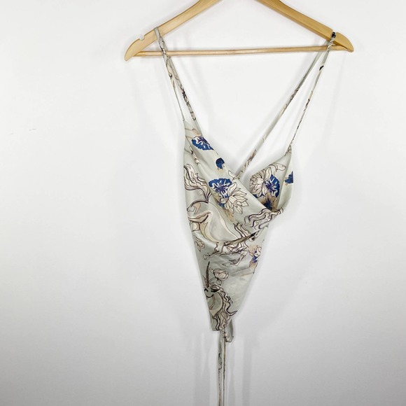 Cider Tops - Cider Grey Floral Print Lace Up Back Bandana Tank Top Women's Size Small S